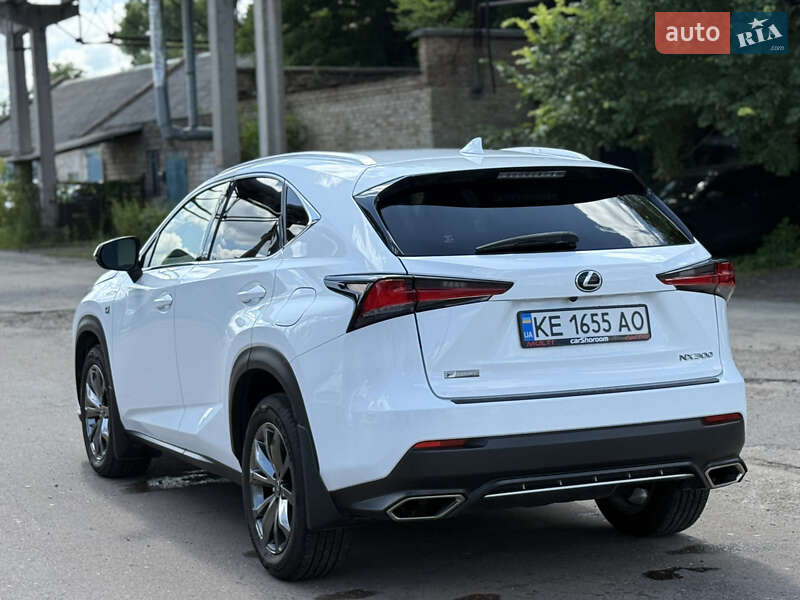 Позашляховик / Кросовер Lexus NX 2021 в Києві