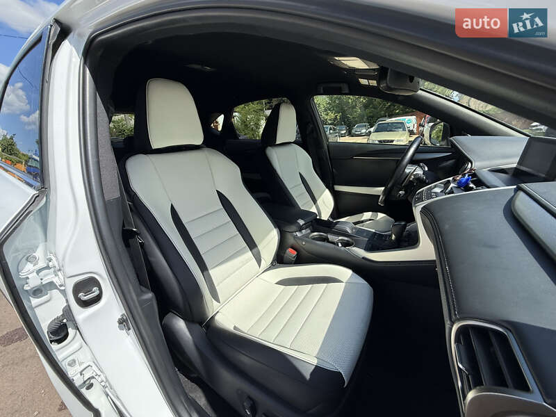 Позашляховик / Кросовер Lexus NX 2021 в Києві