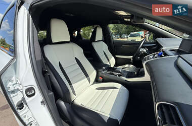 Внедорожник / Кроссовер Lexus NX 2021 в 