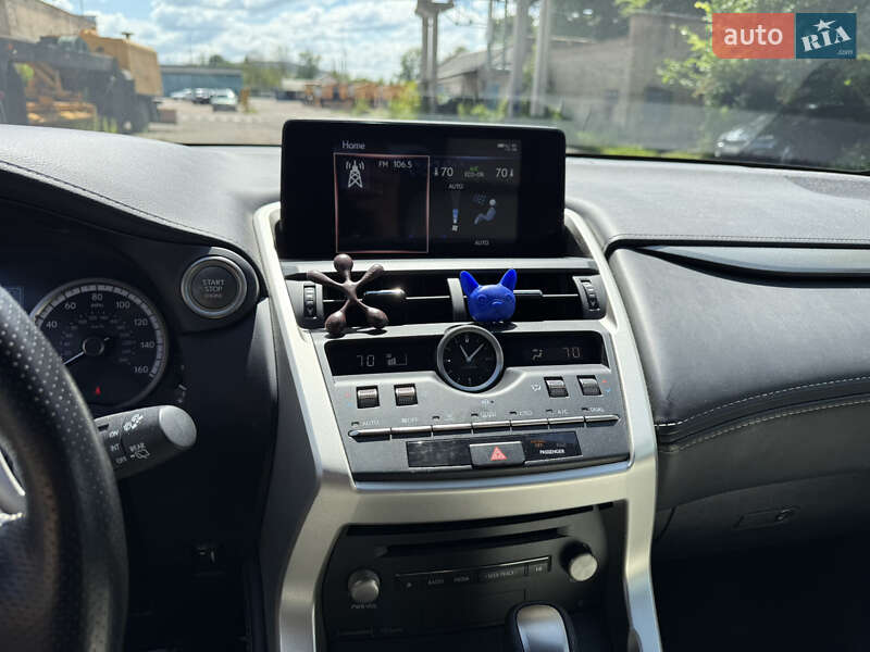 Позашляховик / Кросовер Lexus NX 2021 в Києві
