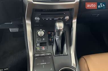 Внедорожник / Кроссовер Lexus NX 2019 в 