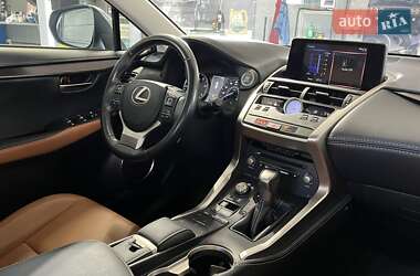 Внедорожник / Кроссовер Lexus NX 2019 в 