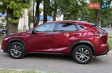 Позашляховик / Кросовер Lexus NX 2016 в 