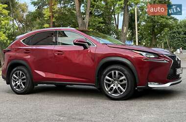 Позашляховик / Кросовер Lexus NX 2016 в 