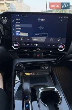 Внедорожник / Кроссовер Lexus NX 2022 в 