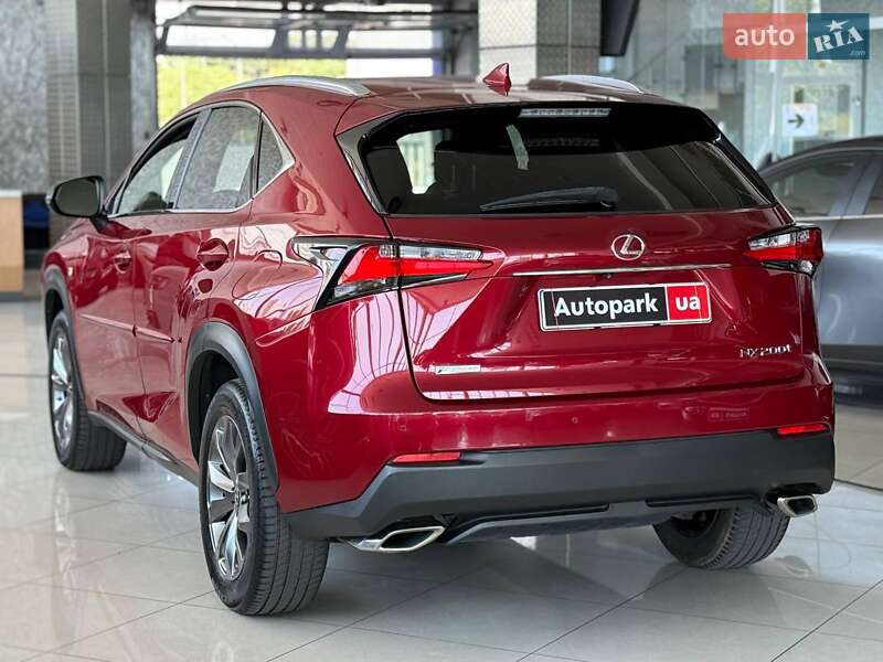 Внедорожник / Кроссовер Lexus NX 2016 в Одессе