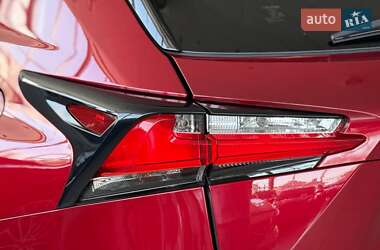 Внедорожник / Кроссовер Lexus NX 2016 в 