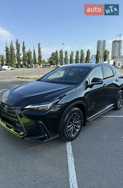 Позашляховик / Кросовер Lexus NX 2022 в Києві
