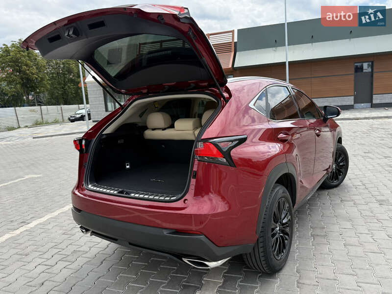 Позашляховик / Кросовер Lexus NX 2016 в Кривому Розі