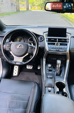 Внедорожник / Кроссовер Lexus NX 2015 в 