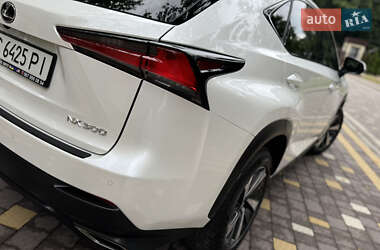 Внедорожник / Кроссовер Lexus NX 2019 в 