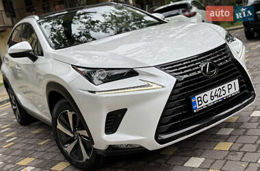 Внедорожник / Кроссовер Lexus NX 2019 в 
