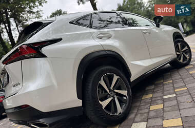 Внедорожник / Кроссовер Lexus NX 2019 в 