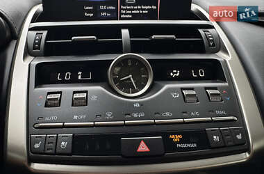 Внедорожник / Кроссовер Lexus NX 2019 в 