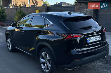 Внедорожник / Кроссовер Lexus NX 2016 в 
