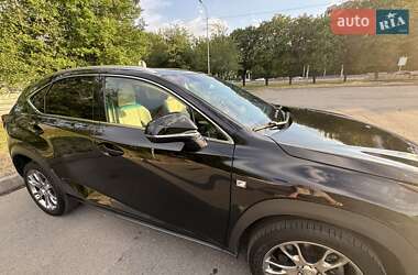 Внедорожник / Кроссовер Lexus NX 2019 в 