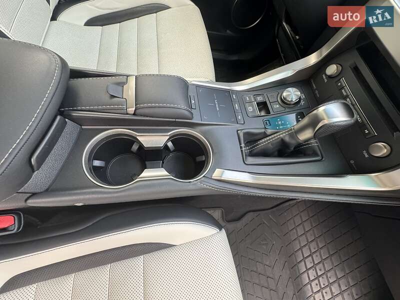 Внедорожник / Кроссовер Lexus NX 2019 в Днепре