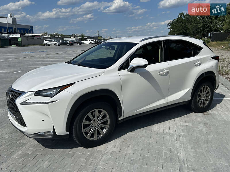 Внедорожник / Кроссовер Lexus NX 2017 в Киеве