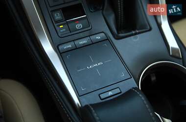 Внедорожник / Кроссовер Lexus NX 2018 в 