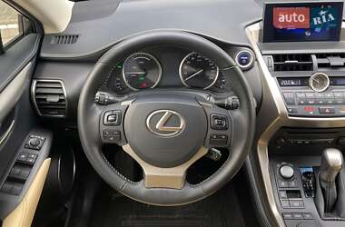 Внедорожник / Кроссовер Lexus NX 2016 в 