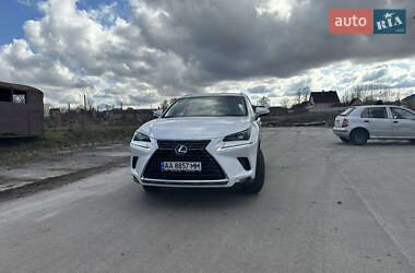 Внедорожник / Кроссовер Lexus NX 2018 в 