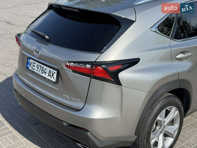 Внедорожник / Кроссовер Lexus NX 2017 в Днепре