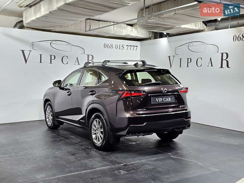 Внедорожник / Кроссовер Lexus NX 2015 в Киеве