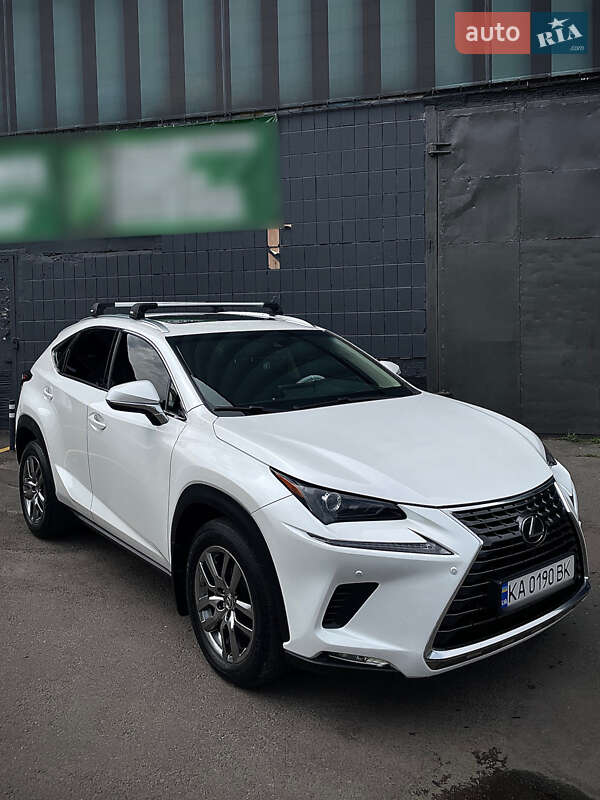 Lexus NX 2019
