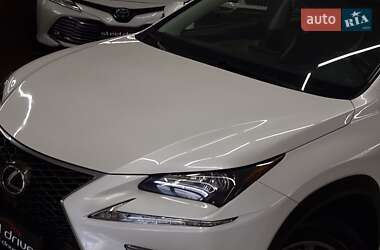 Внедорожник / Кроссовер Lexus NX 2015 в 