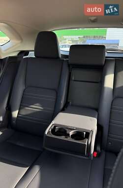 Внедорожник / Кроссовер Lexus NX 2018 в 