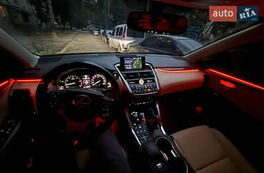 Внедорожник / Кроссовер Lexus NX 2015 в 
