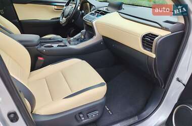 Внедорожник / Кроссовер Lexus NX 2015 в 