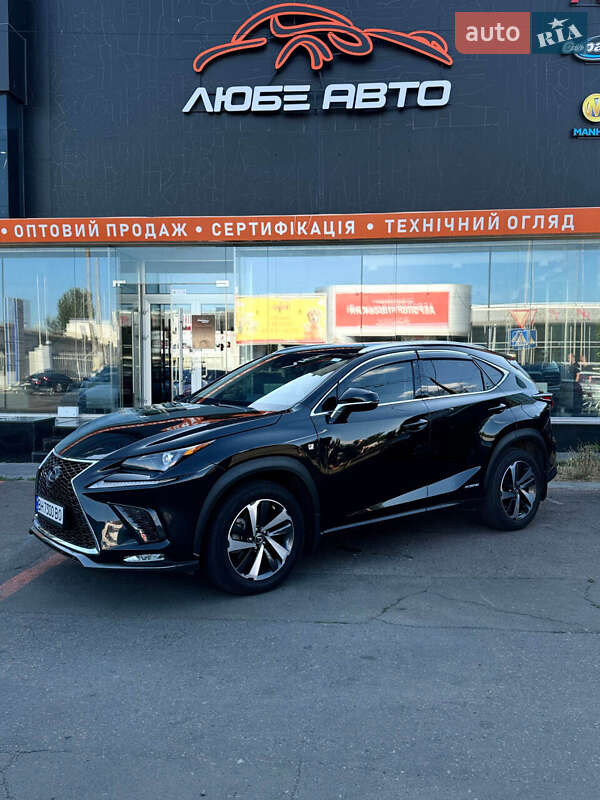 Lexus NX 2020