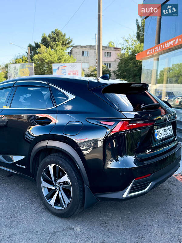 Внедорожник / Кроссовер Lexus NX 2020 в Одессе