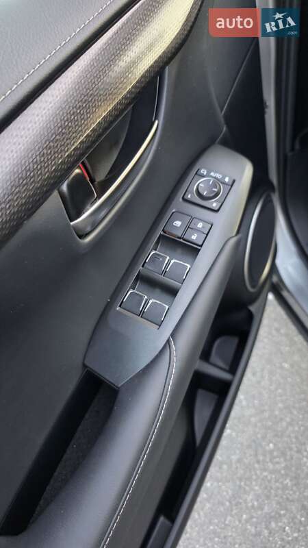 Внедорожник / Кроссовер Lexus NX 2018 в Киеве