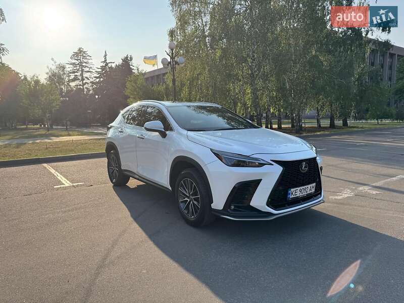 Внедорожник / Кроссовер Lexus NX 2024 в Кривом Роге