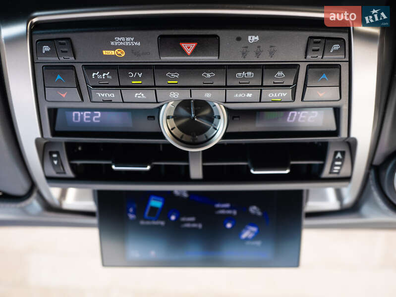 Внедорожник / Кроссовер Lexus NX 2014 в Киеве