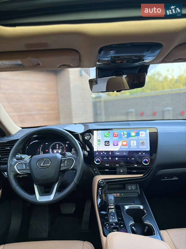 Позашляховик / Кросовер Lexus NX 2022 в Дніпрі