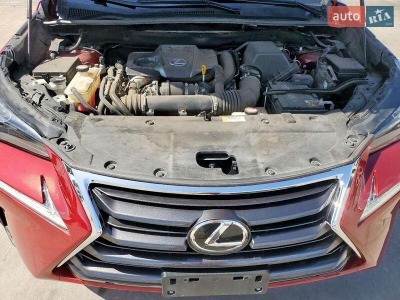 Внедорожник / Кроссовер Lexus NX 2015 в Полтаве