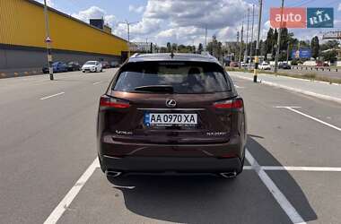 Внедорожник / Кроссовер Lexus NX 2015 в 