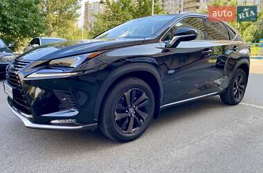 Внедорожник / Кроссовер Lexus NX 2020 в 