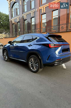 Внедорожник / Кроссовер Lexus NX 2022 в 