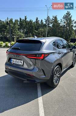 Внедорожник / Кроссовер Lexus NX 2024 в 