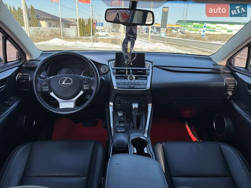 Внедорожник / Кроссовер Lexus NX 2016 в Киеве