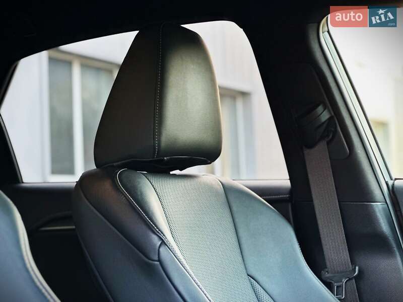 Внедорожник / Кроссовер Lexus NX 2017 в Киеве