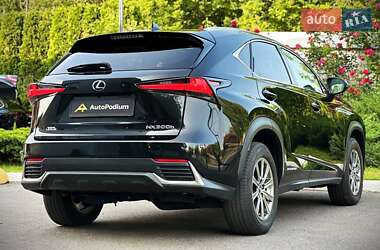 Внедорожник / Кроссовер Lexus NX 2019 в 