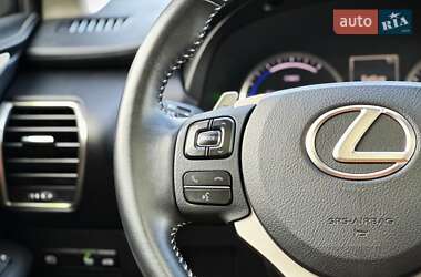 Внедорожник / Кроссовер Lexus NX 2019 в 