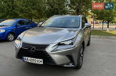 Внедорожник / Кроссовер Lexus NX 2019 в 