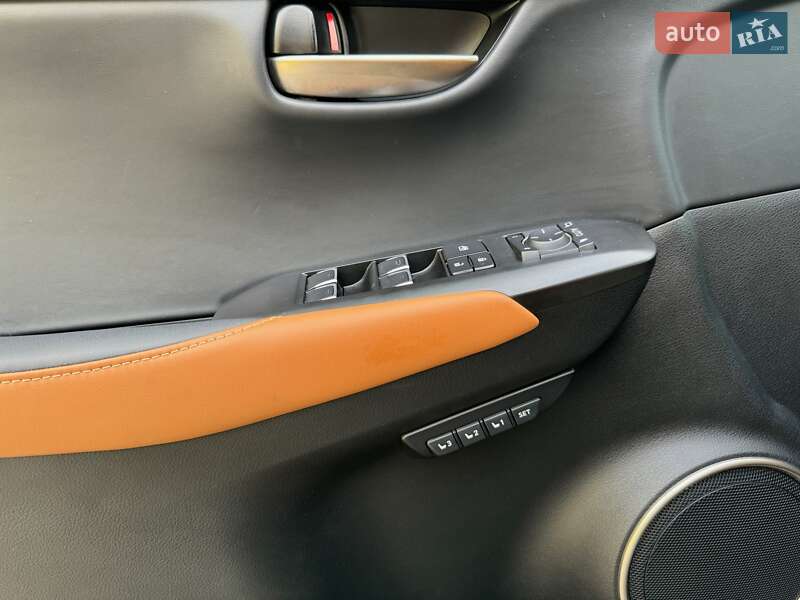 Позашляховик / Кросовер Lexus NX 2019 в Києві