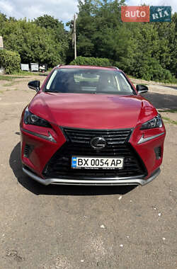 Позашляховик / Кросовер Lexus NX 2020 в Києві